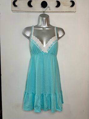 Victoria’s Secret Lace Eyelet Trim Turquoise Chemise Nightdress Women Intimates